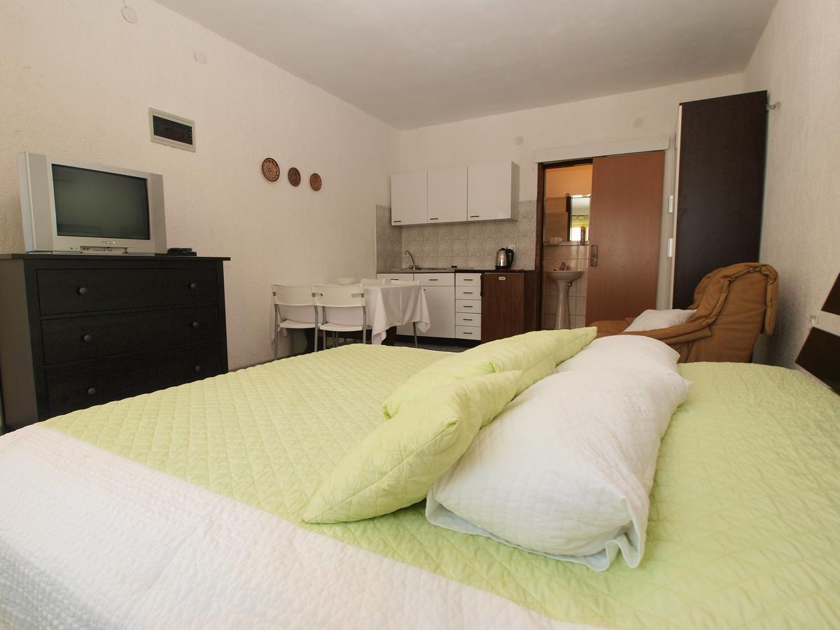Apartments Marija 85 Фажана Екстер'єр фото