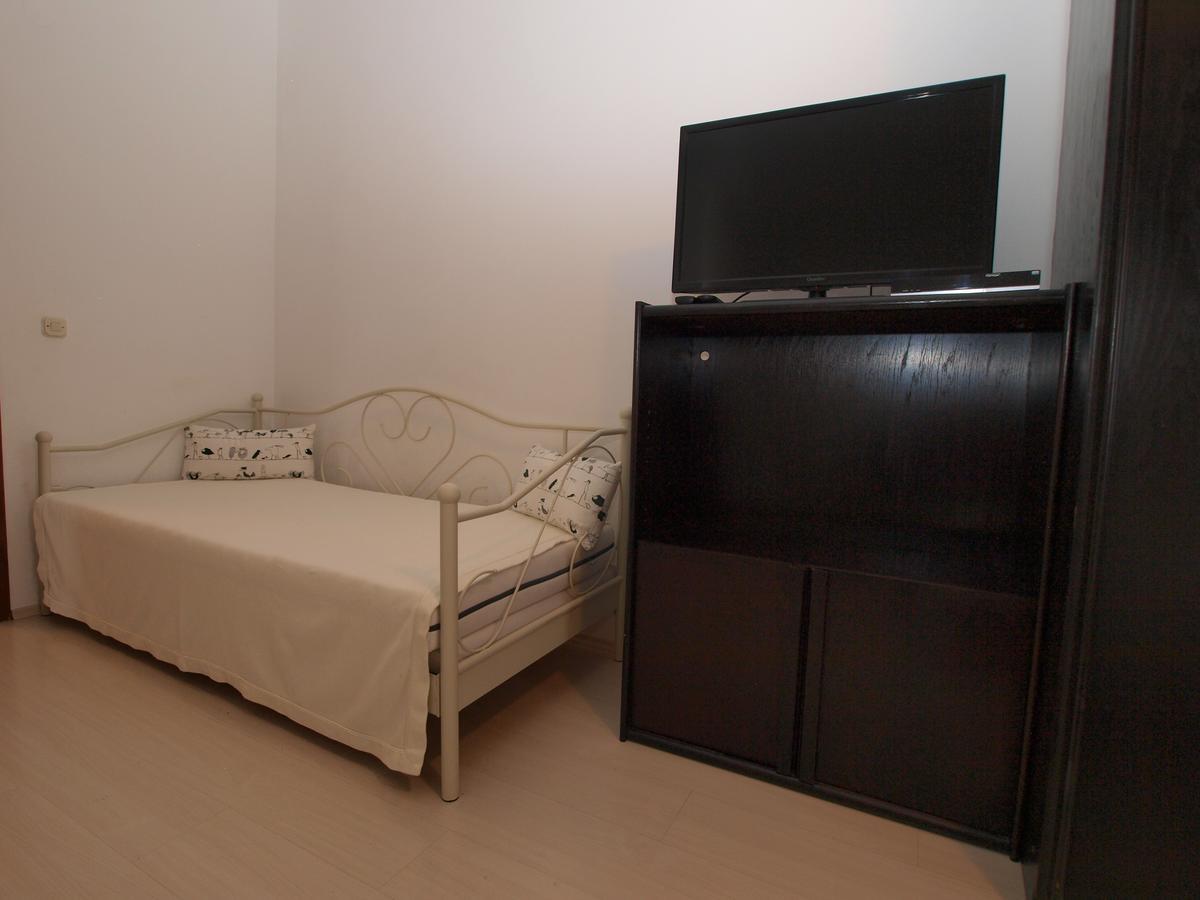 Apartments Marija 85 Фажана Екстер'єр фото