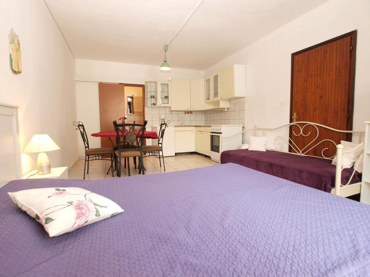 Apartments Marija 85 Фажана Екстер'єр фото