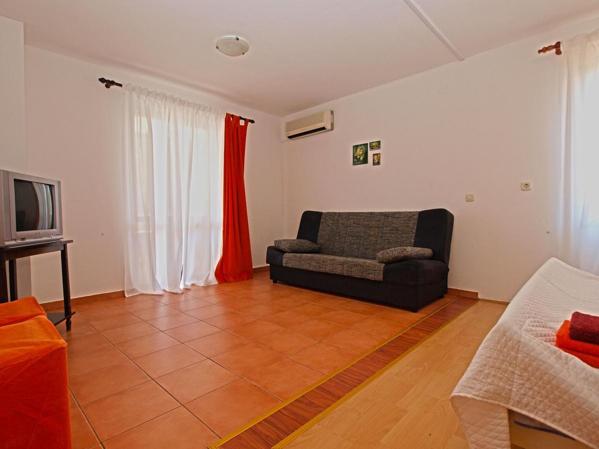 Apartments Marija 85 Фажана Екстер'єр фото