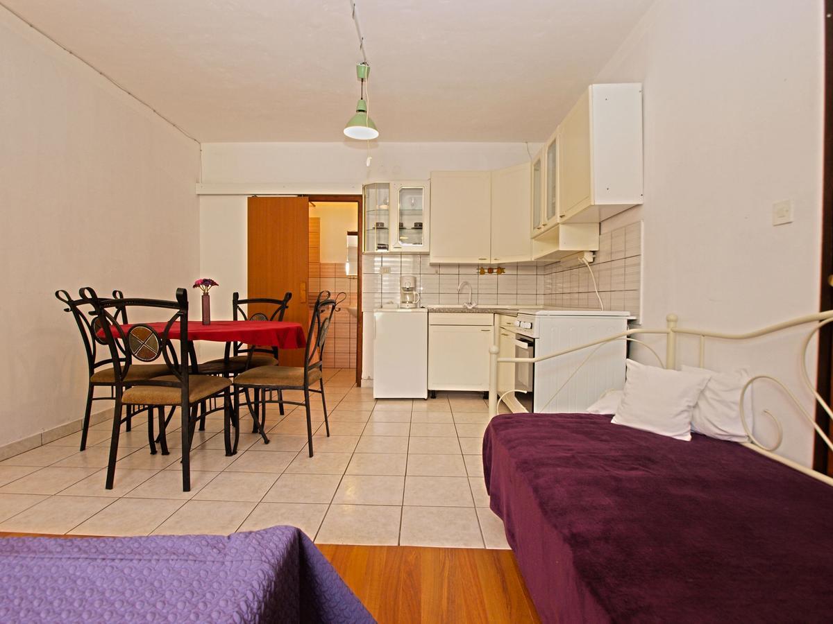 Apartments Marija 85 Фажана Екстер'єр фото